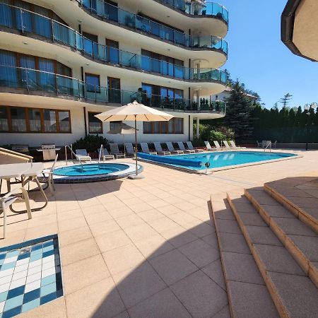 Apartamento Kristoff Plaza Trencianske Teplice Trenčín Exterior foto