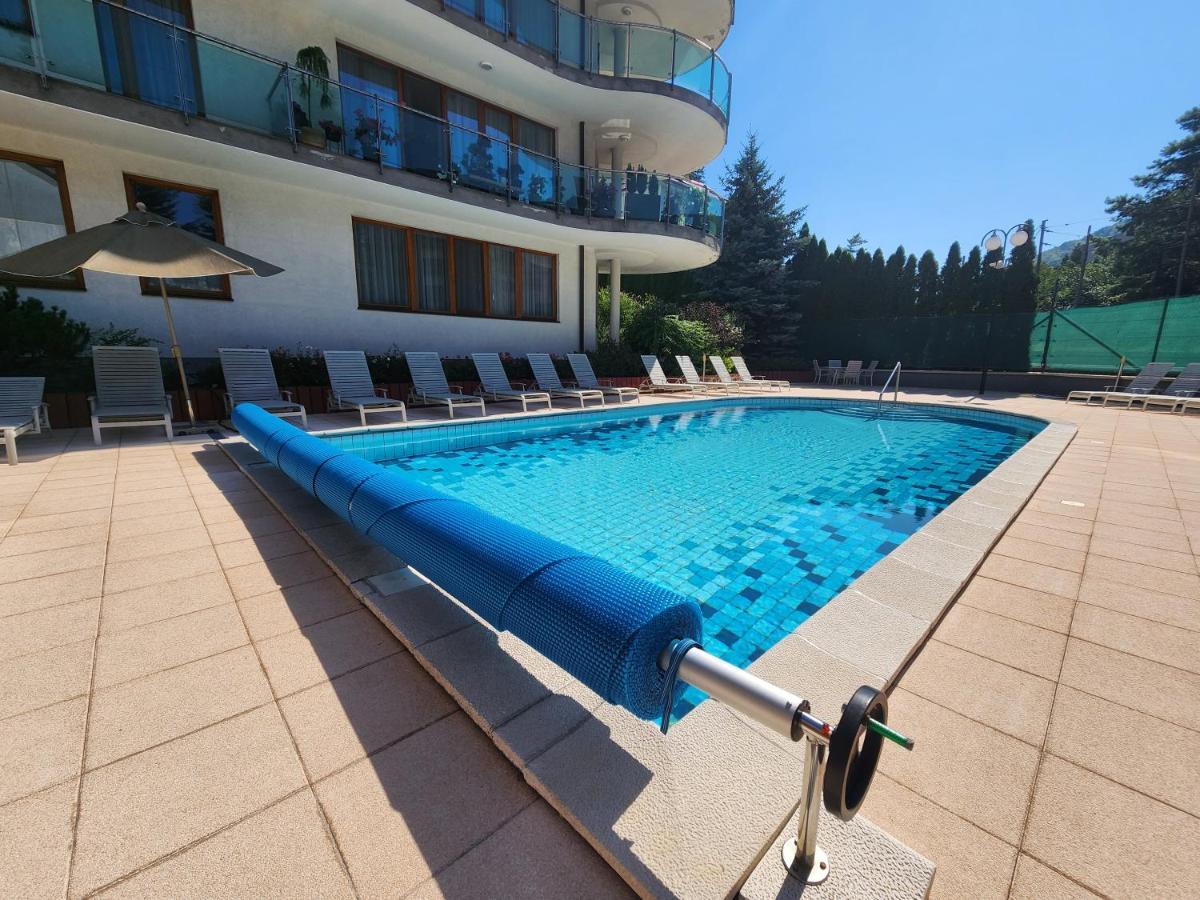 Apartamento Kristoff Plaza Trencianske Teplice Trenčín Exterior foto